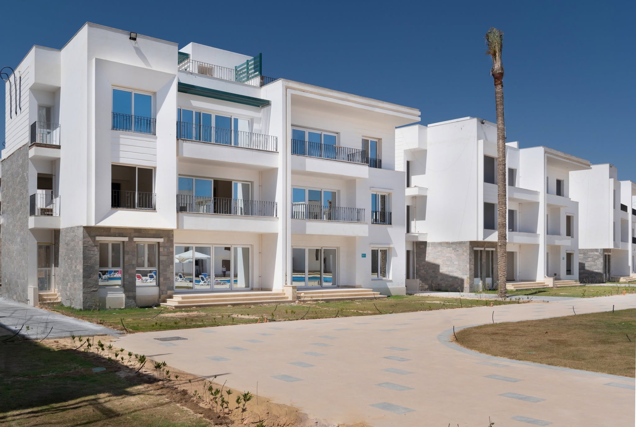 491112247_1187047606766156_5787141973346322290_n Luxury beachfront chalets and villas at Youd North Coast by Al Ahly Sabbour.